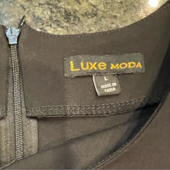 🖤Beautiful Moda Luxe dress size L with black top and print bottom. MINT! - Picture 4 of 5